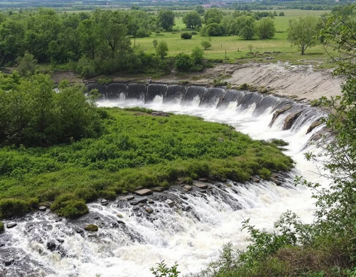 La Responsabilité Environnementale des Grandes Infrastructures Hydrauliques : Enjeux Juridiques et Perspectives